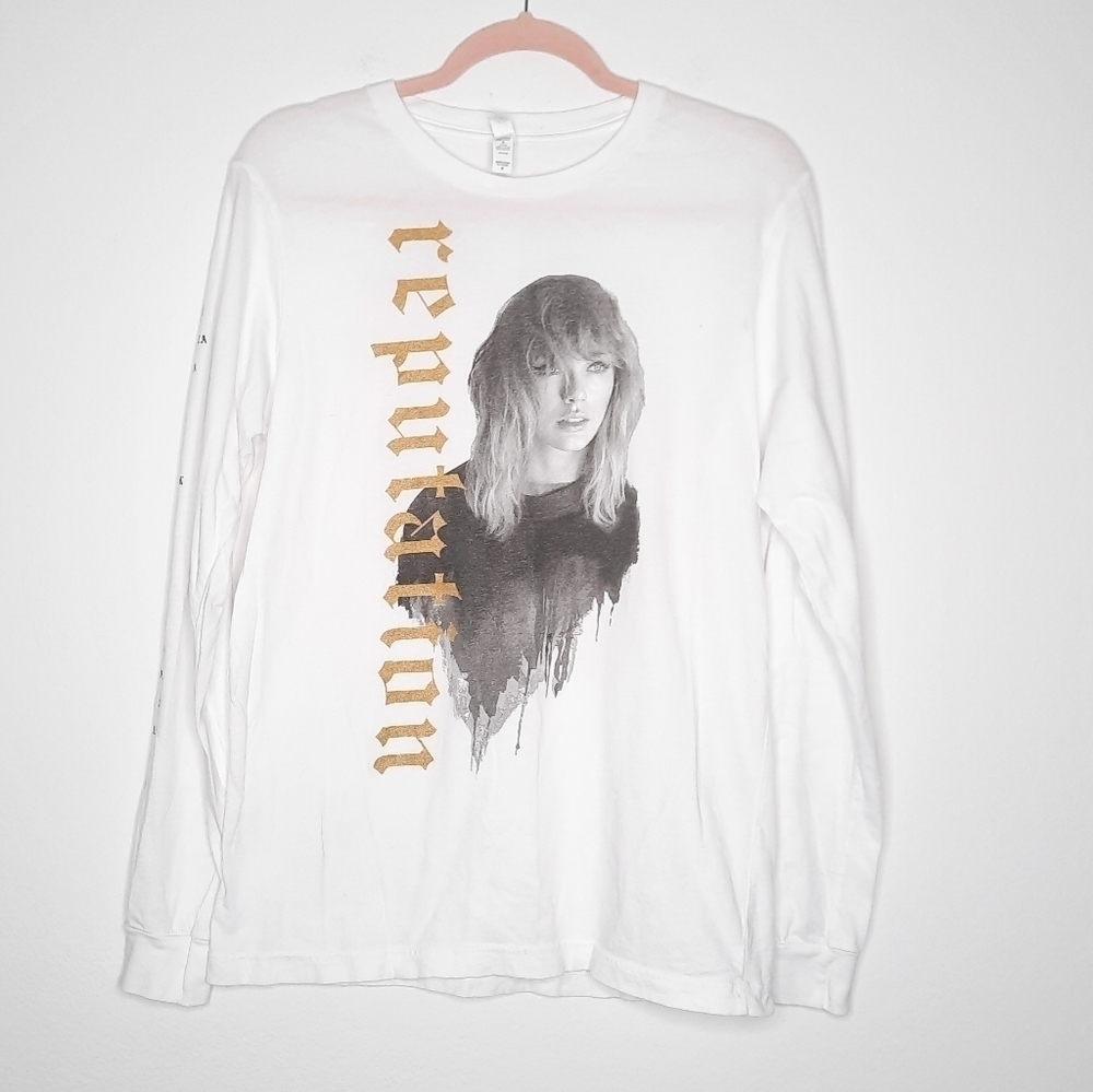 Taylor Swift Reputation Stadium Tour Long Sleeve Concert Tee M